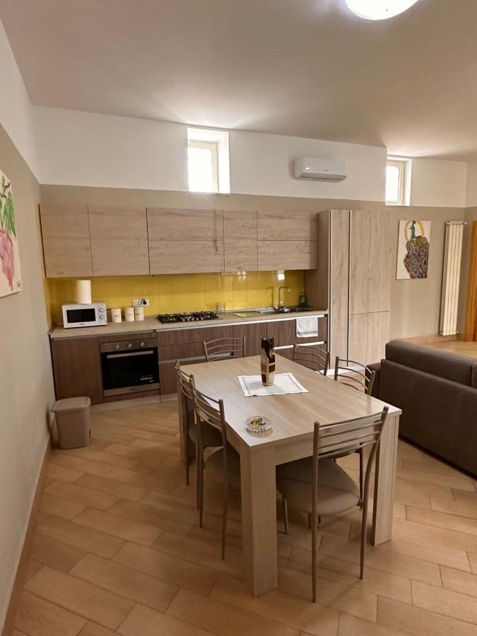 Nobile Dimora Apartment Napoli Bagian luar foto